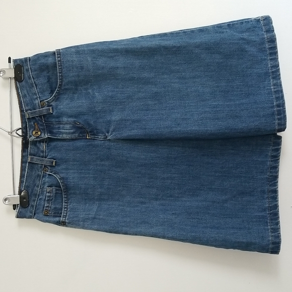 ZARA Basic Denim Skirt - Picture 1 of 12